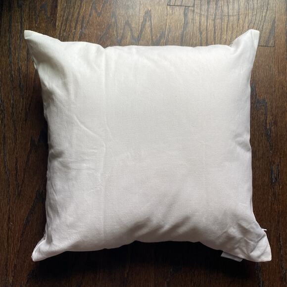 HWY 50 embroidered shades of grey and white paisley 18x18‎ accent pillow - Picture 5 of 7